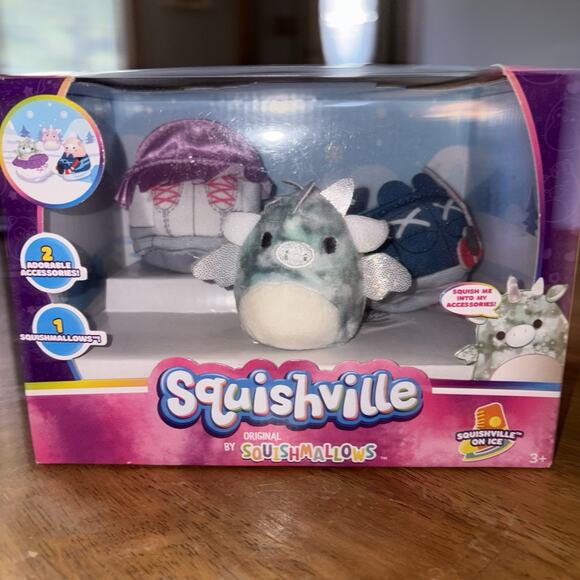 Squishmallows Squishville On Ice 2" Playset Hockey Ice Skating NEW - Picture 1 of 6
